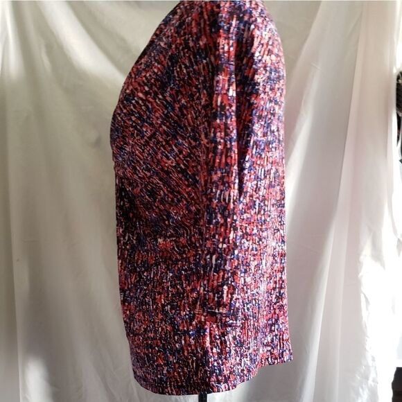 Liz Claiborne printed long sleeve blouse size Medium - Picture 3 of 5